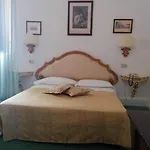 Kinzica Hotel