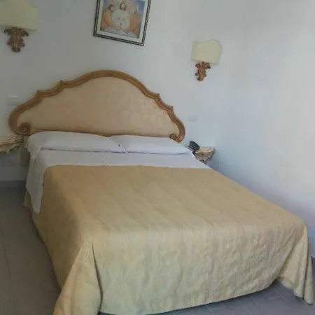 Kinzica Hotel